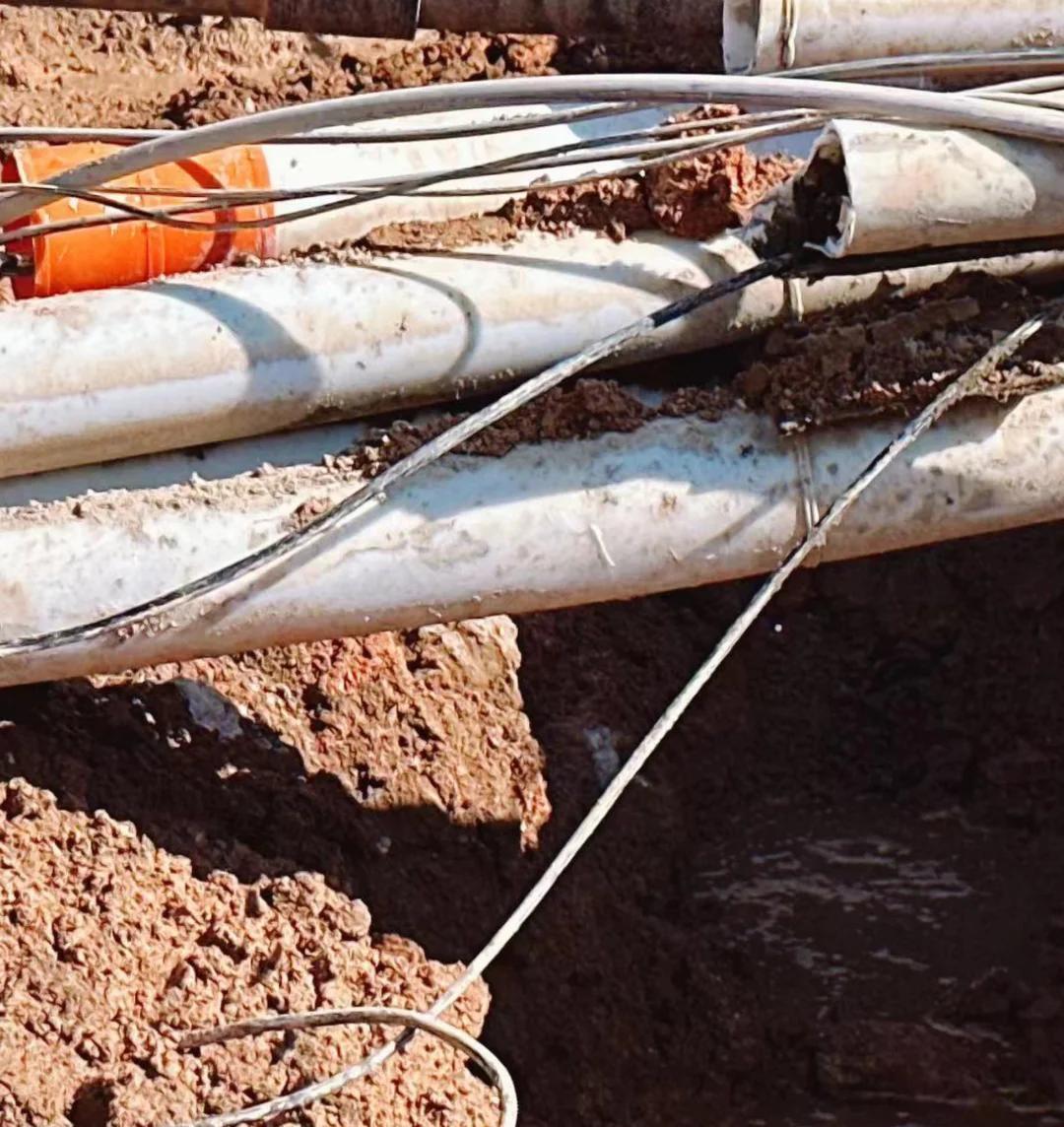 通信光纖挖斷應(yīng)急處理指南 從應(yīng)急響應(yīng)到通信設(shè)備開發(fā)的深層思考